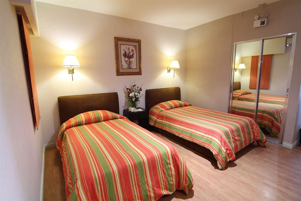 Court Meridian Hotel & Suites Olongapo Exterior foto