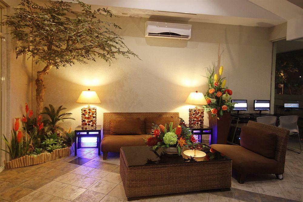 Court Meridian Hotel & Suites Olongapo Exterior foto