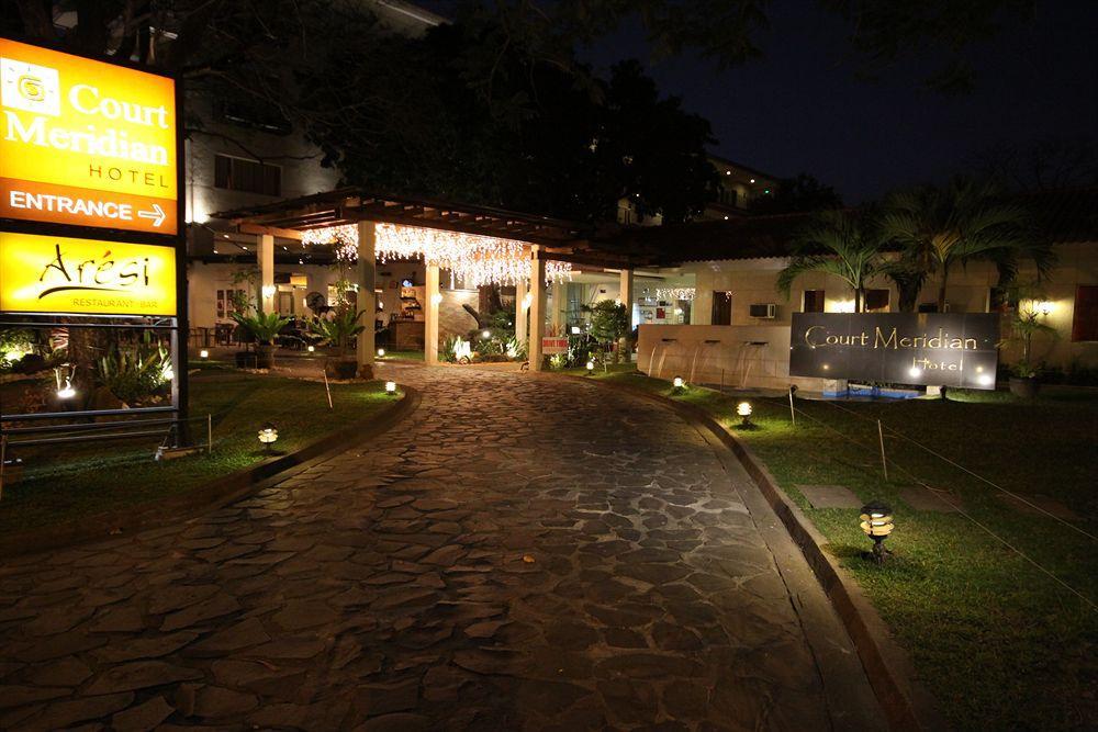 Court Meridian Hotel & Suites Olongapo Exterior foto