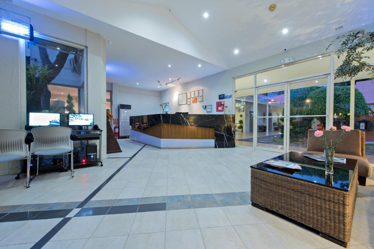 Court Meridian Hotel & Suites Olongapo Exterior foto
