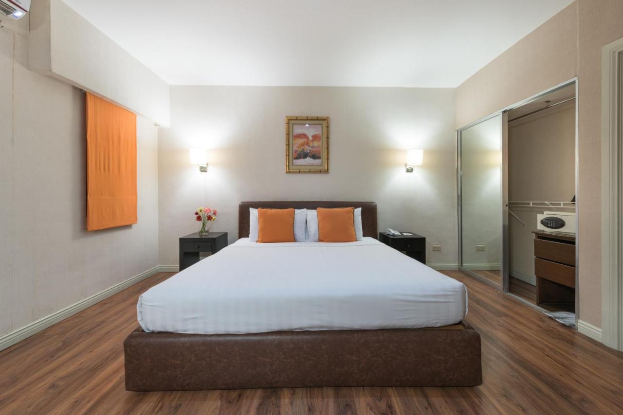 Court Meridian Hotel & Suites Olongapo Exterior foto